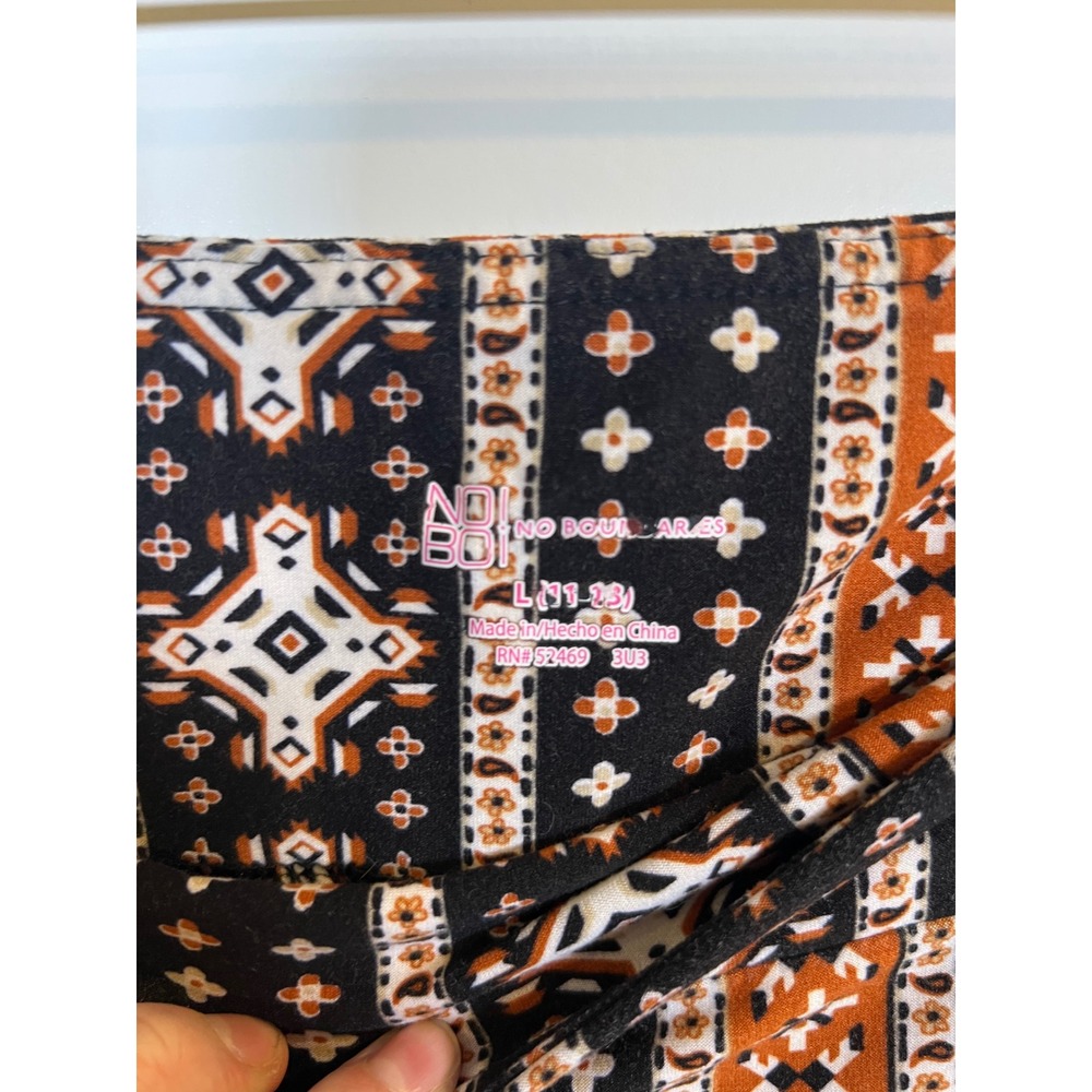 No Boundaries Womens Flare Pants Geometric Print Black‎ Orange Size Large 11-13 - Picture 2 of 7